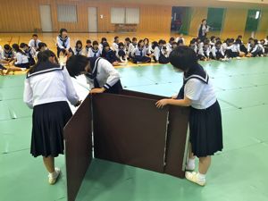 高１人権学習　バリアフリー社会を考える